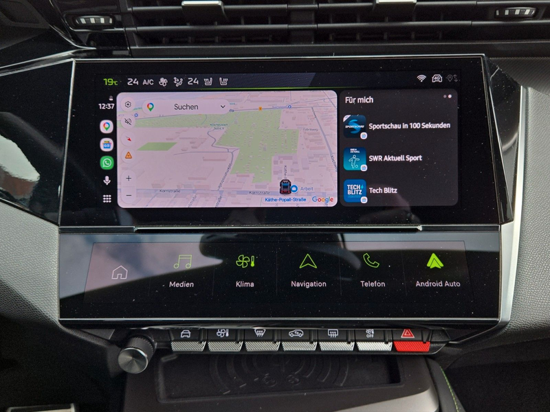 Peugeot 408 PureTech130 GT T.Leder Navi CarPlay RFK ACC — photo 15