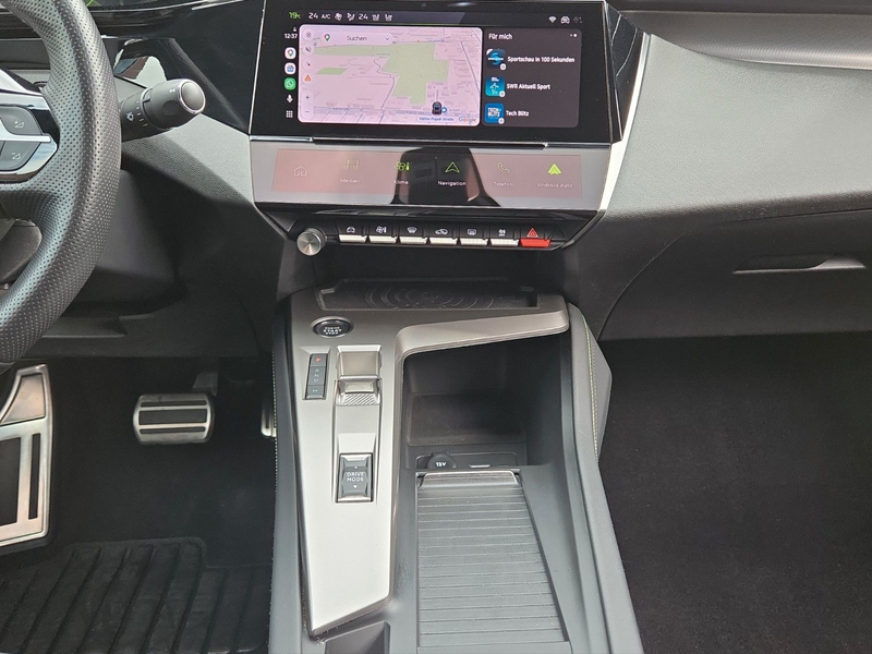 Peugeot 408 PureTech130 GT T.Leder Navi CarPlay RFK ACC — photo 14