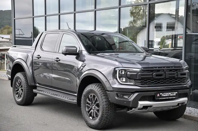 Ford Ranger view 3