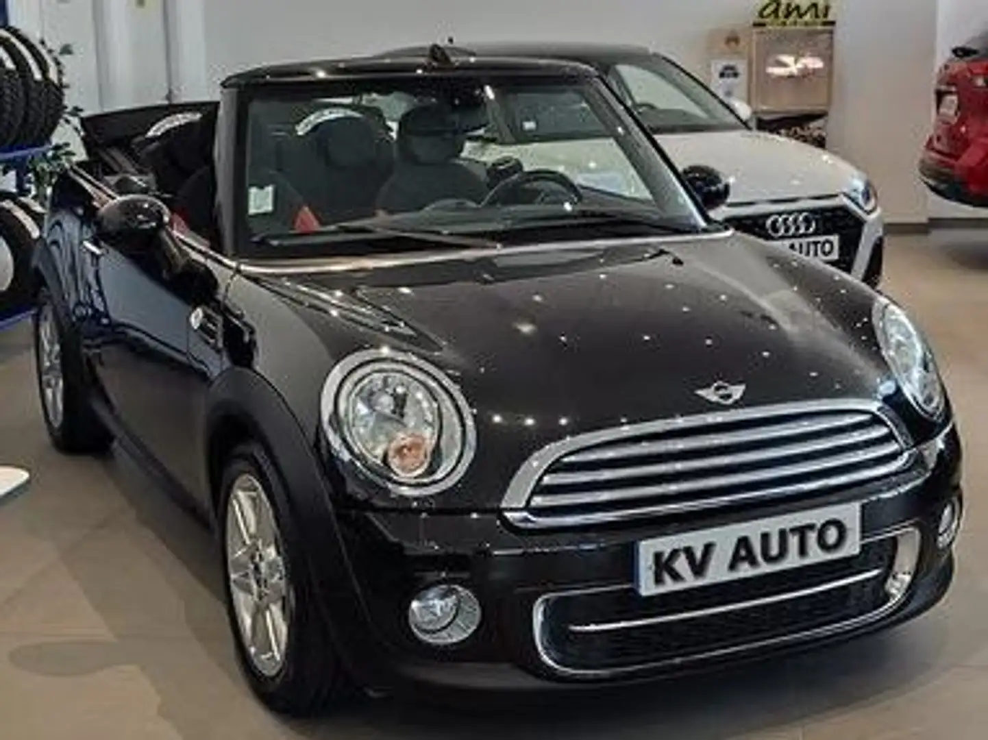MINI Cooper D Cabrio MINI CABRIO COOPER D 112ch Pack Chili BVA crna - 1