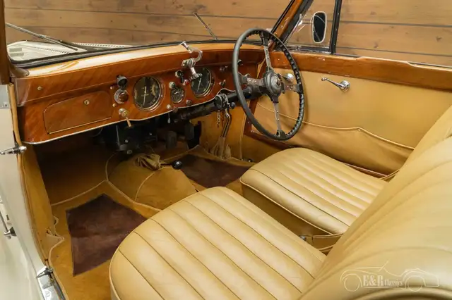 Oldtimer Delahaye view 14