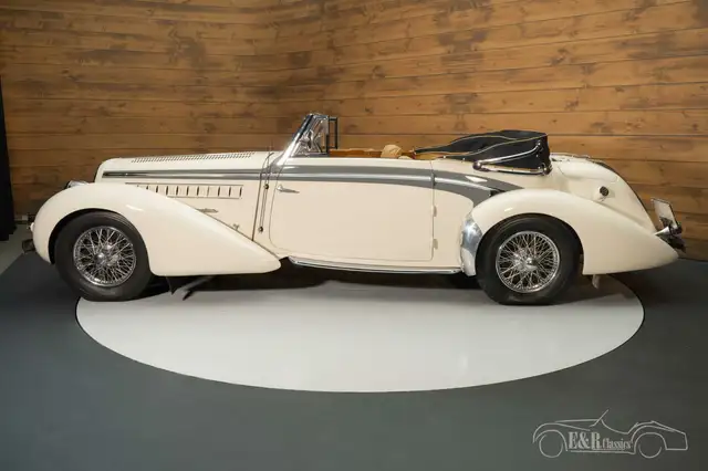 Oldtimer Delahaye view 5