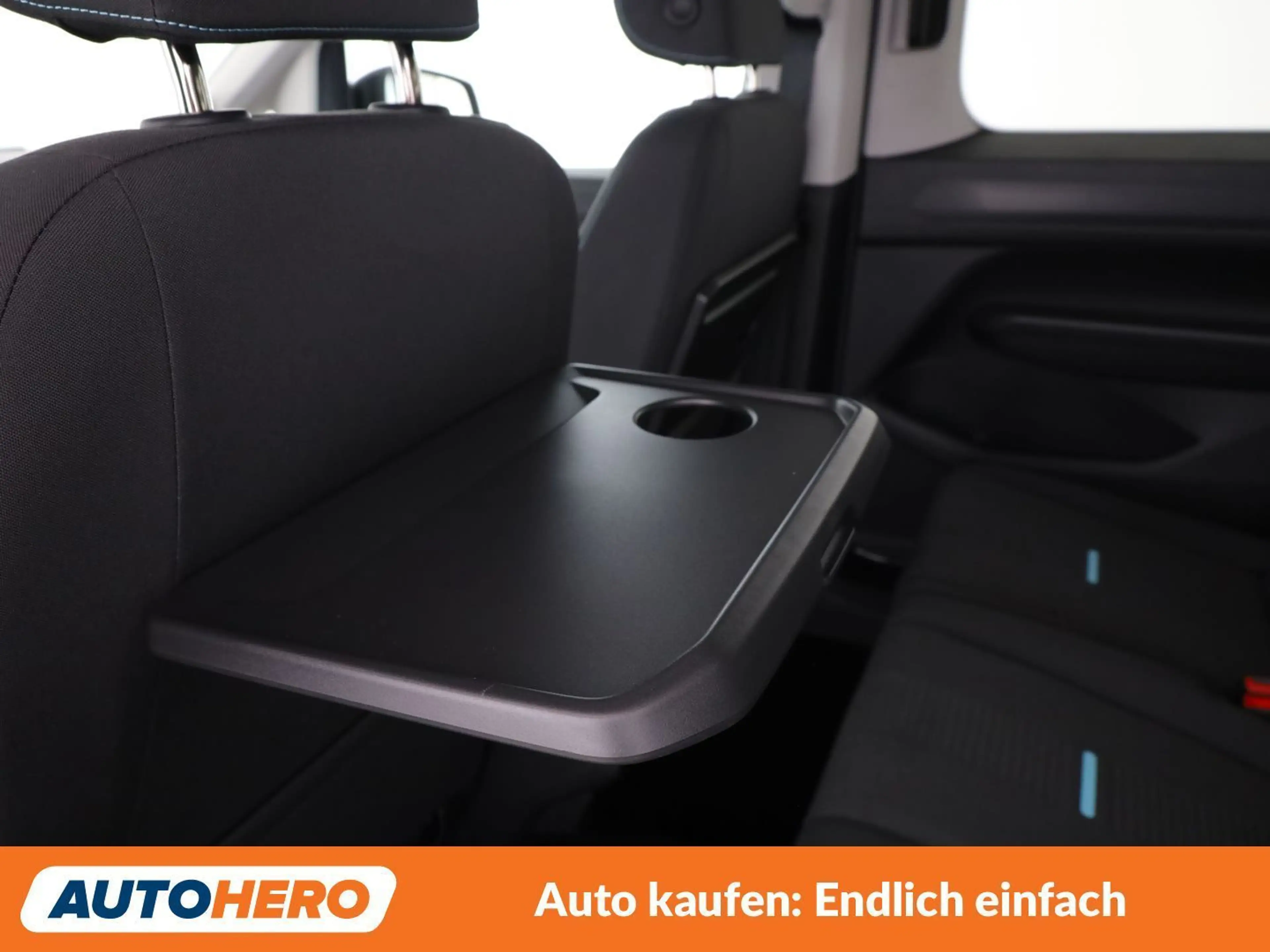 Ford Grand Tourneo 2.0 TDCi EcoBlue Active — photo 27
