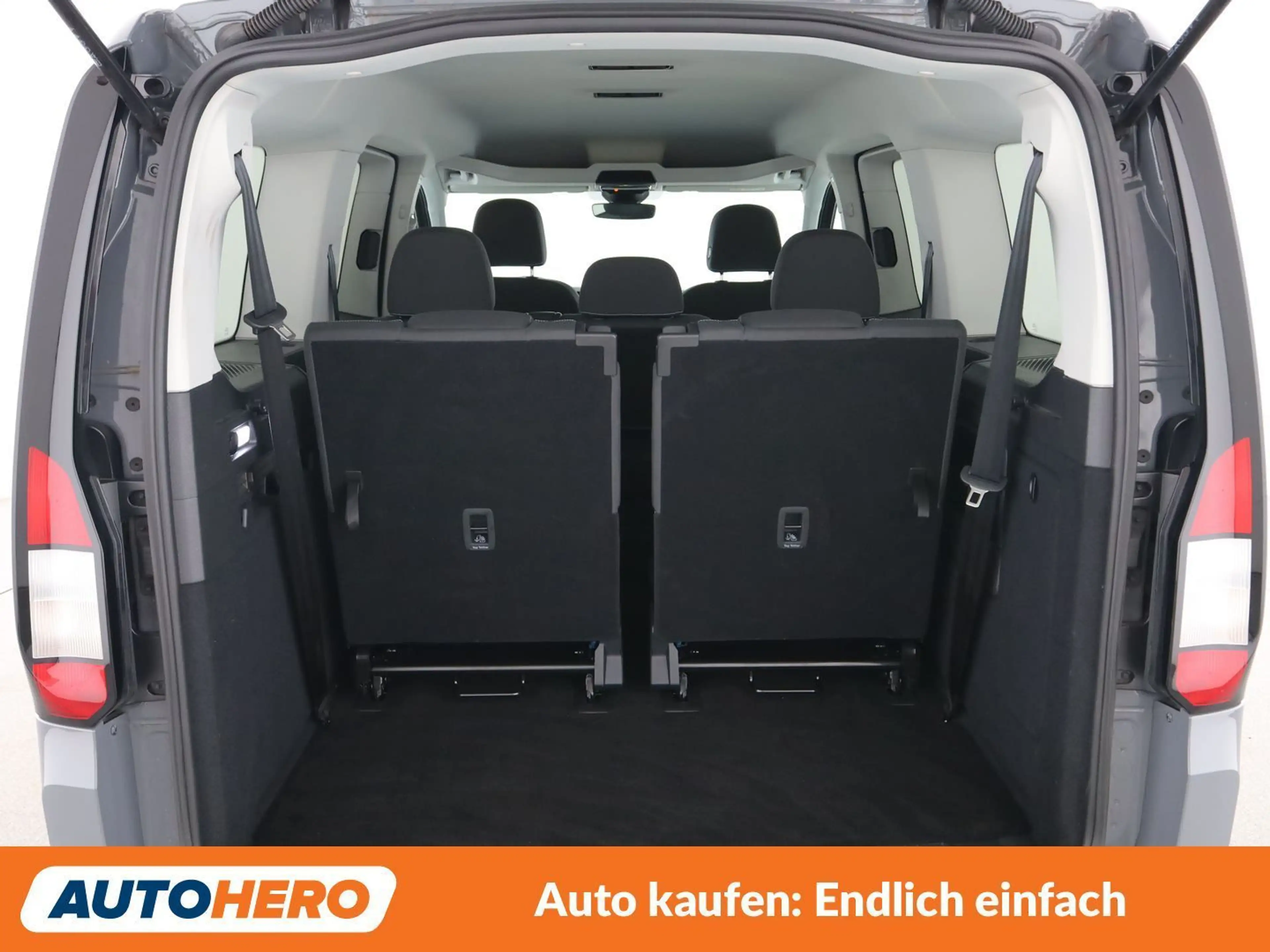 Ford Grand Tourneo 2.0 TDCi EcoBlue Active — photo 17