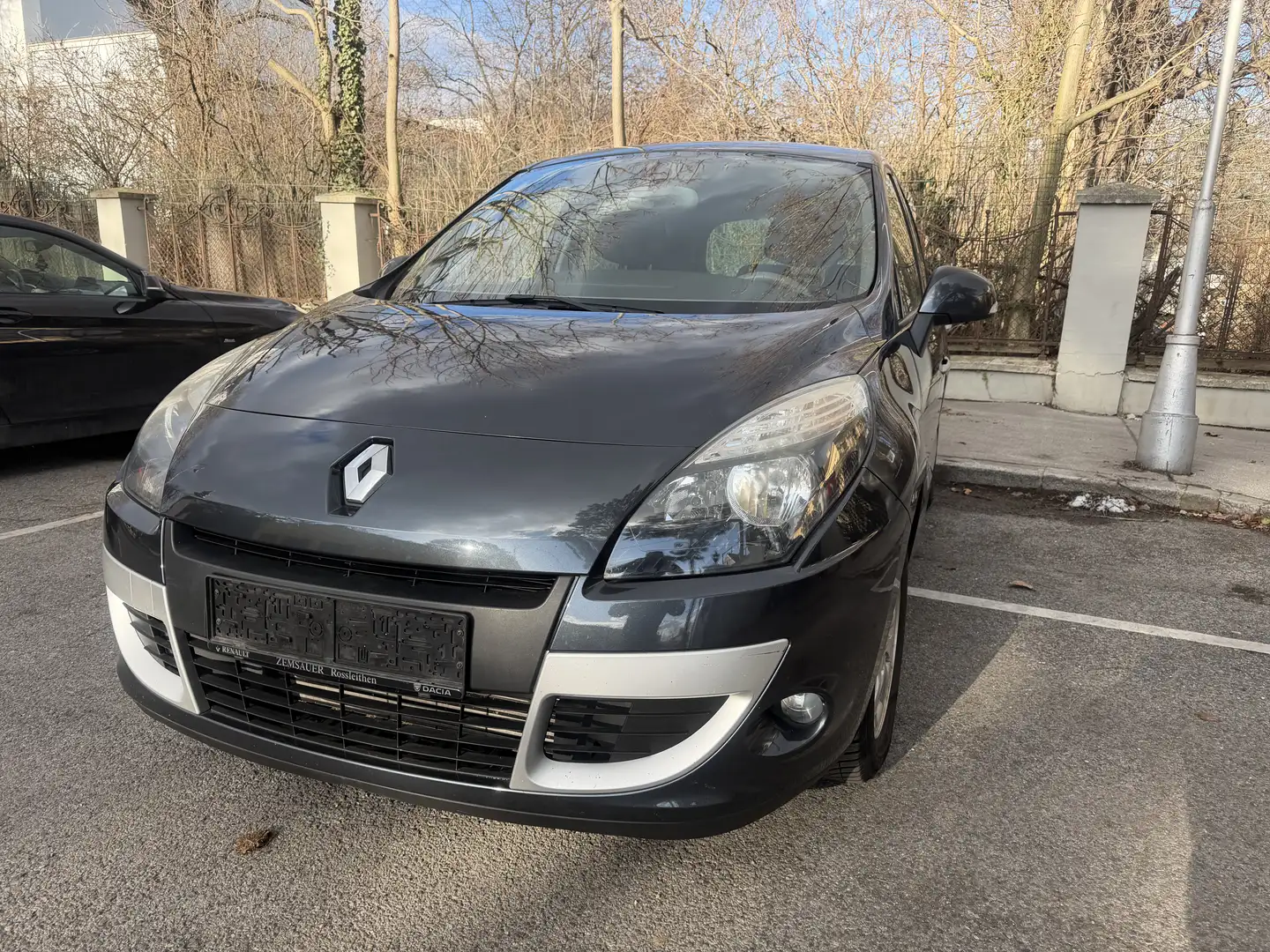 Renault Scenic Scénic III Privilège 1,5 dCi EDC DPF - 2