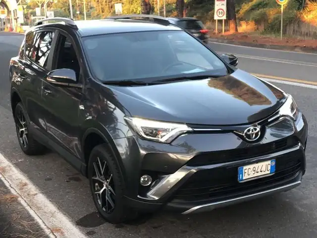 Toyota RAV 4 Rav4 IV 2016 Rav4 2.0 d-4d Style 2wd mt