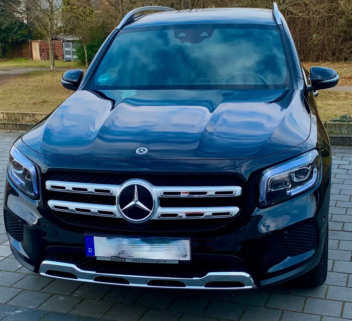 Mercedes-Benz GLB 180 8-Fach, AMG-Felgen, AHK, Garantie Schwarz - 1