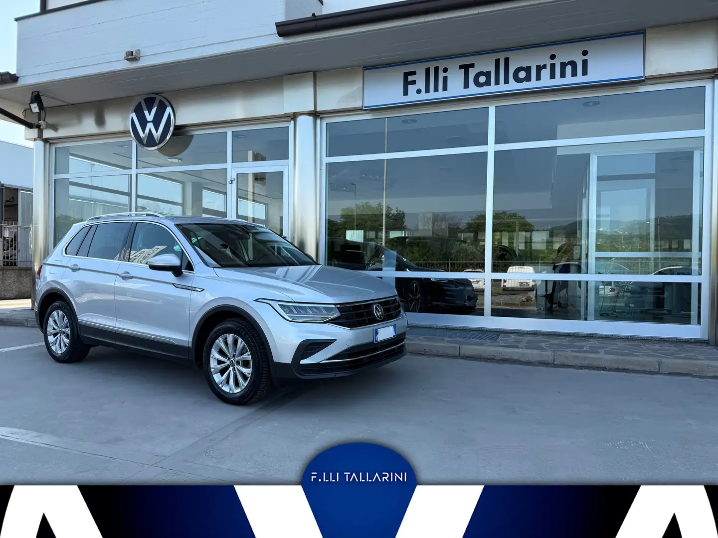 Volkswagen Tiguan Tiguan 2.0 tdi Life 150cv dsg Argent - 1