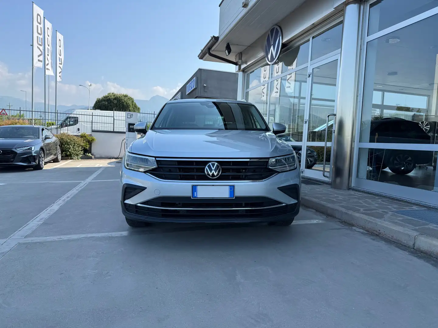 Volkswagen Tiguan Tiguan 2.0 tdi Life 150cv dsg Argent - 2