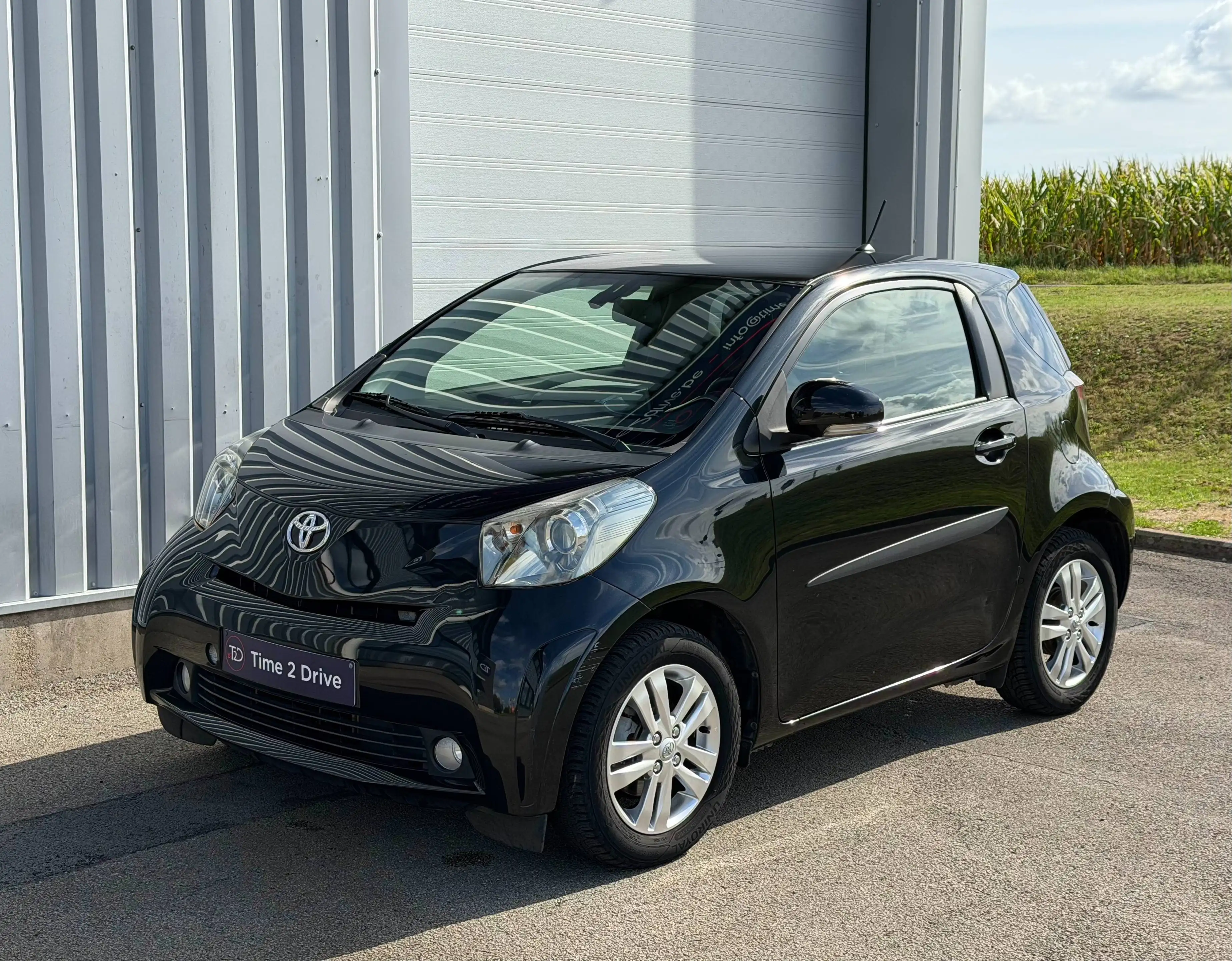 Toyota iQ 1.0i VVT-i Sol - Only 76.000 Km from new — photo 10