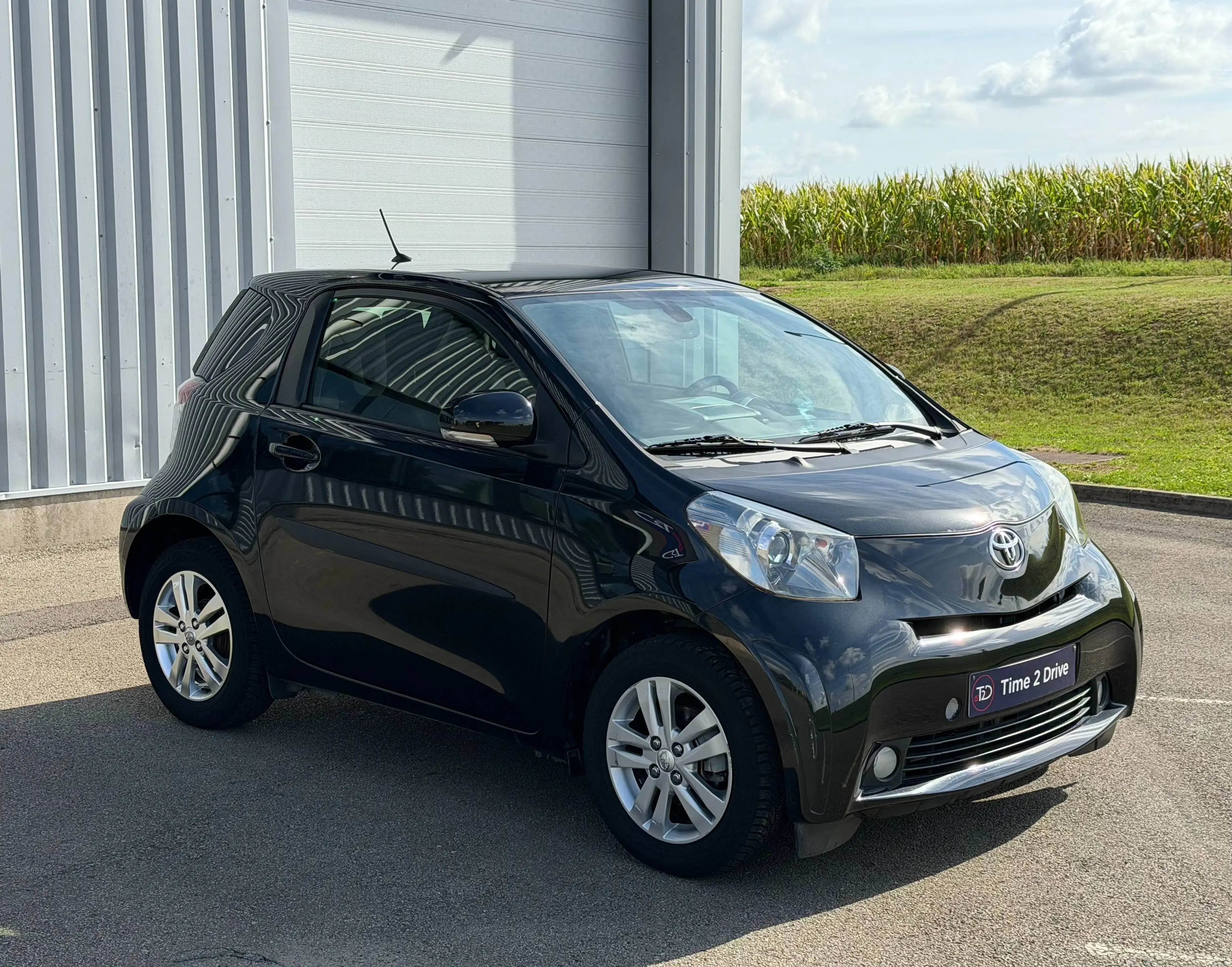 Toyota iQ 1.0i VVT-i Sol - Only 76.000 Km from new — photo 7