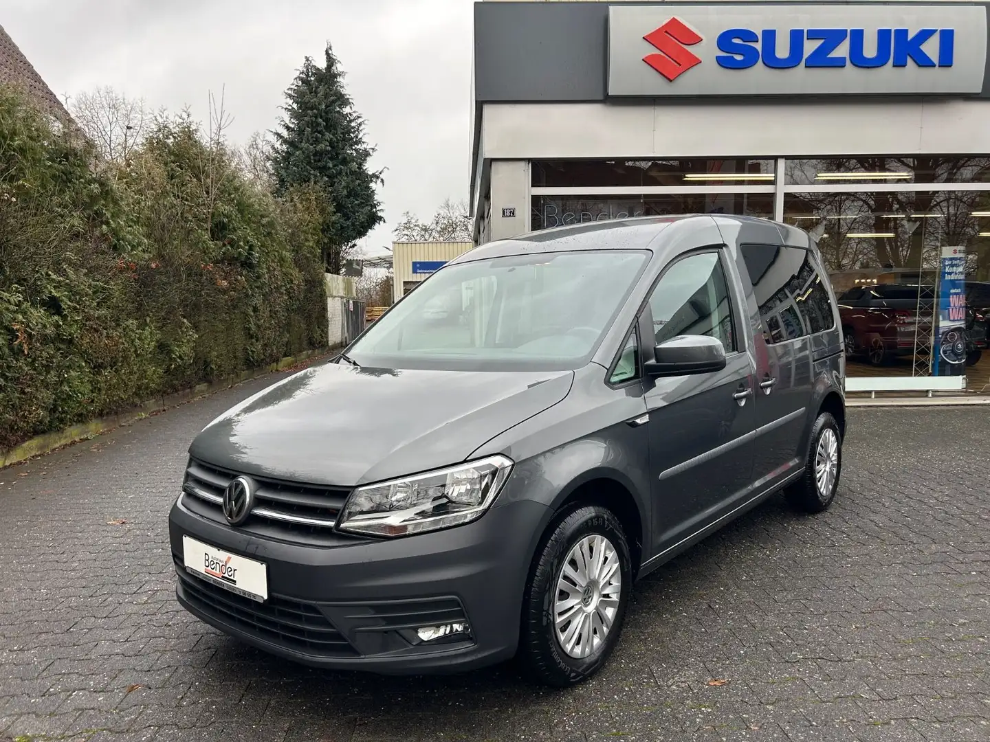 Volkswagen Caddy PKW Trendline 5-SITZER SCHIEBETÜREN NAVI Grau - 1