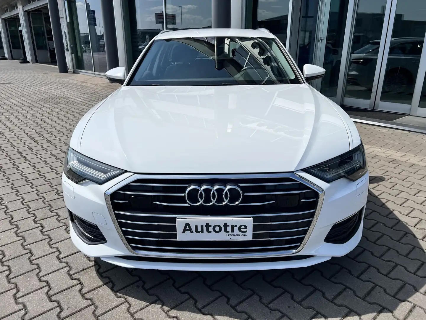 Audi A6 40 2.0 TDI S tronic Business Design Bianco - 2