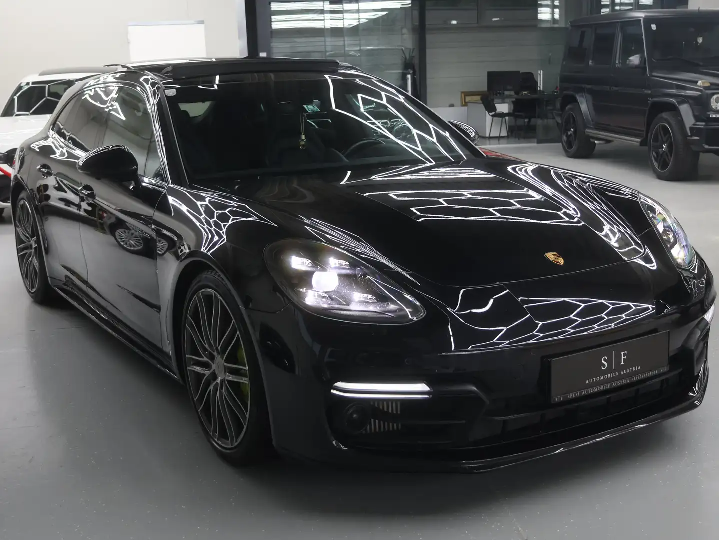 Porsche Panamera Sport Turismo Sport Design Approved Schwarz - 2