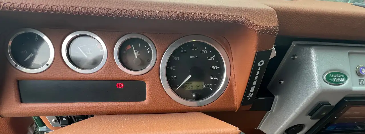 Land Rover Defender 90 2.5 td5 E SW, foto 11