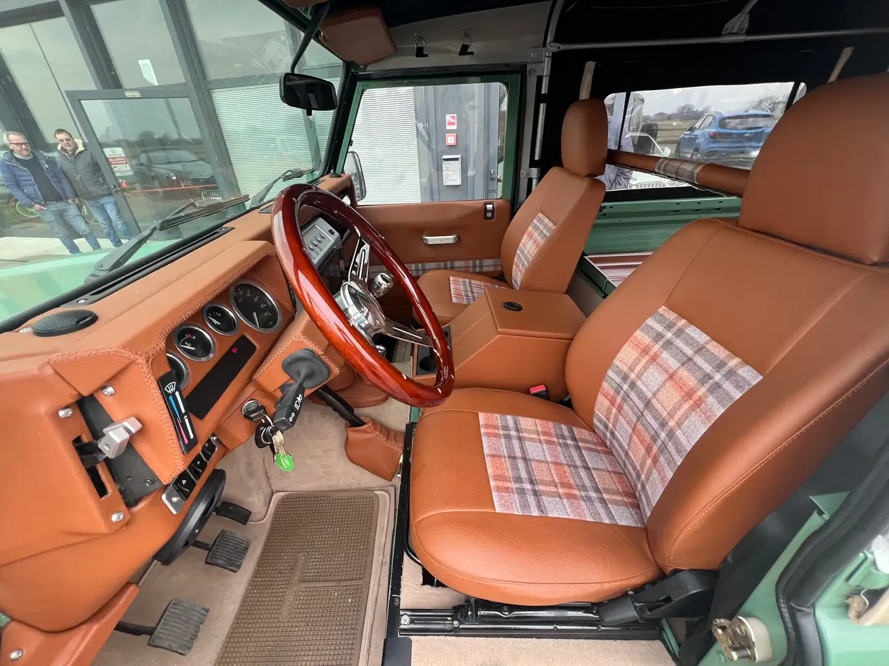 Land Rover Defender 90 2.5 td5 E SW, foto 10