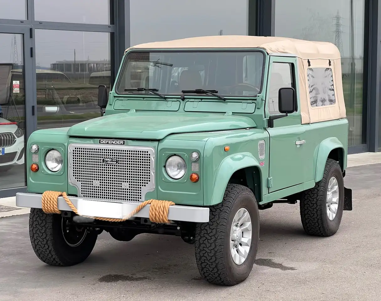 Land Rover Defender 90 2.5 td5 E SW, foto 4