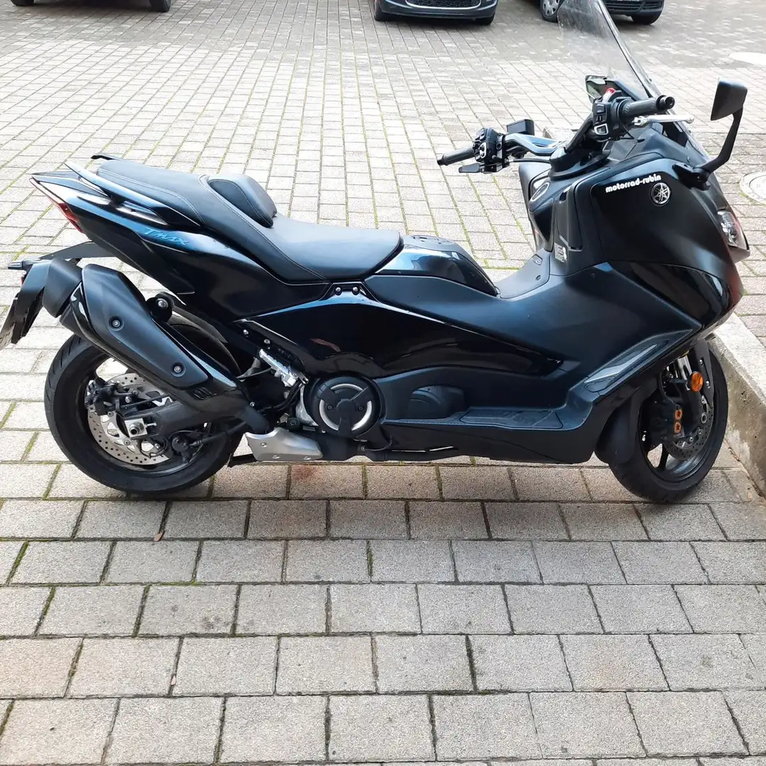 Yamaha TMAX Tech Max 560 - 2