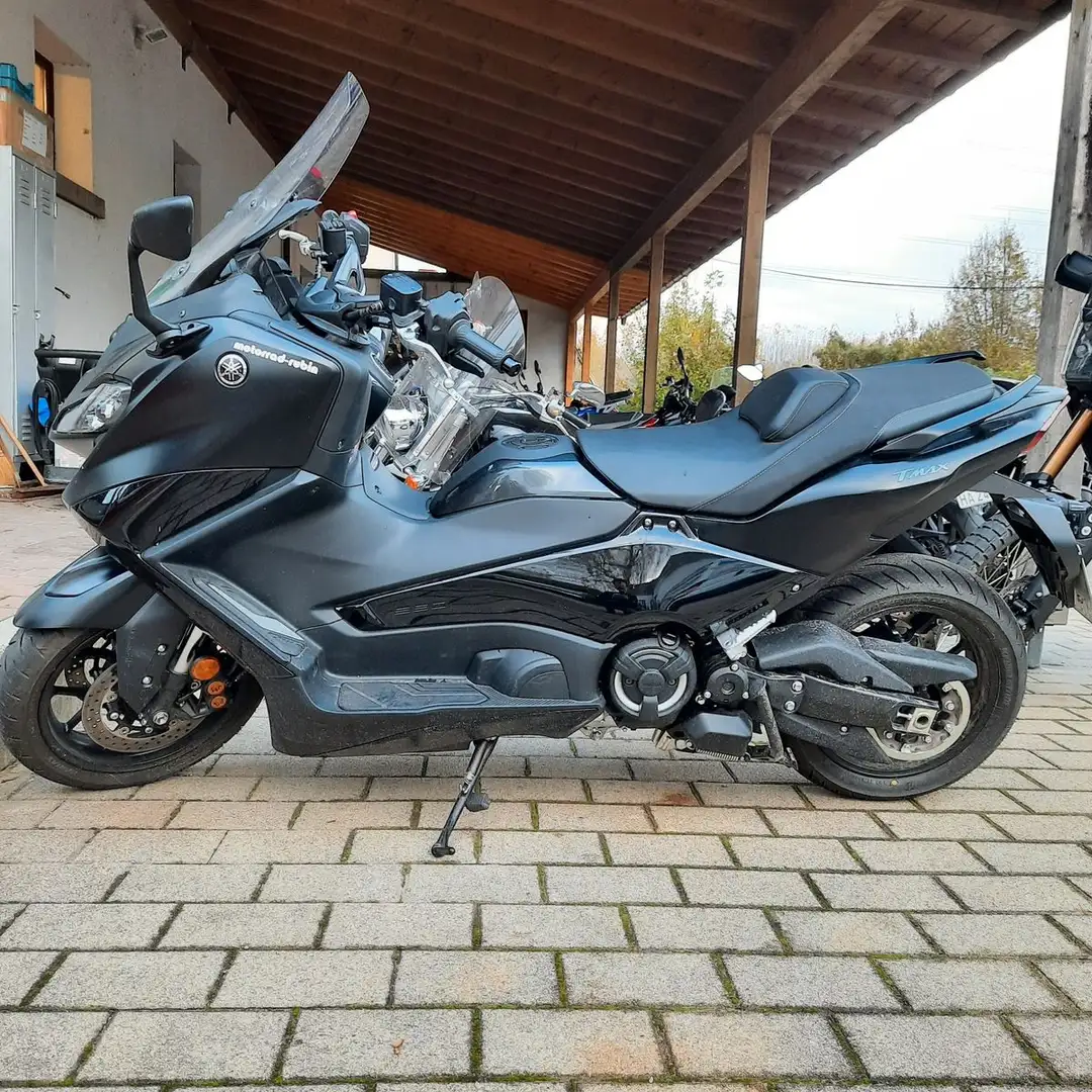 Yamaha TMAX Tech Max 560 - 1
