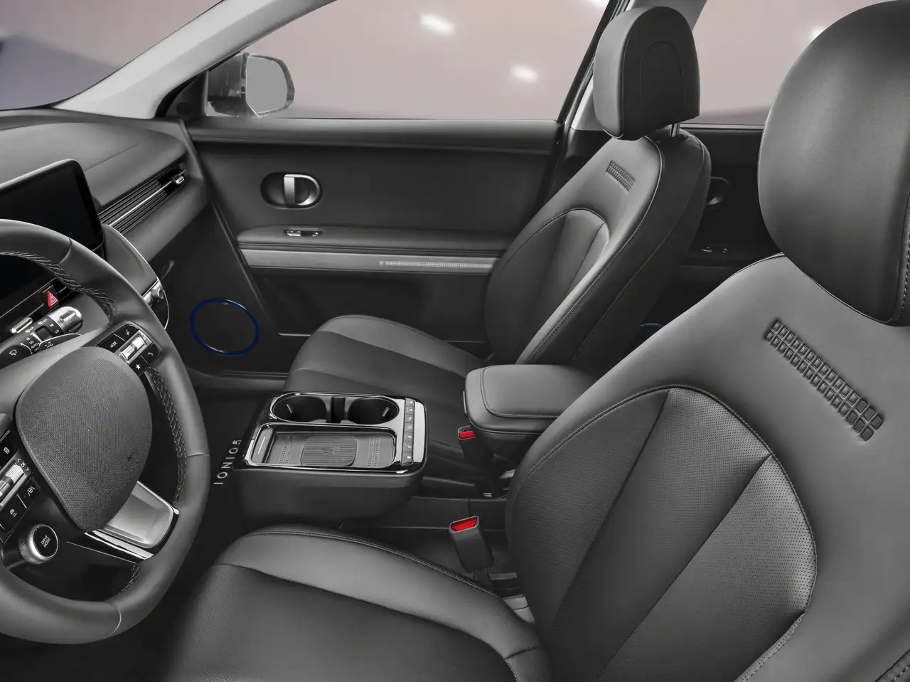 Hyundai IONIQ 5 снимка Hyundai IONIQ 5