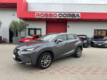 300h 2.5 Executive 4wd cvt UNIPRO BOOKSERVICE