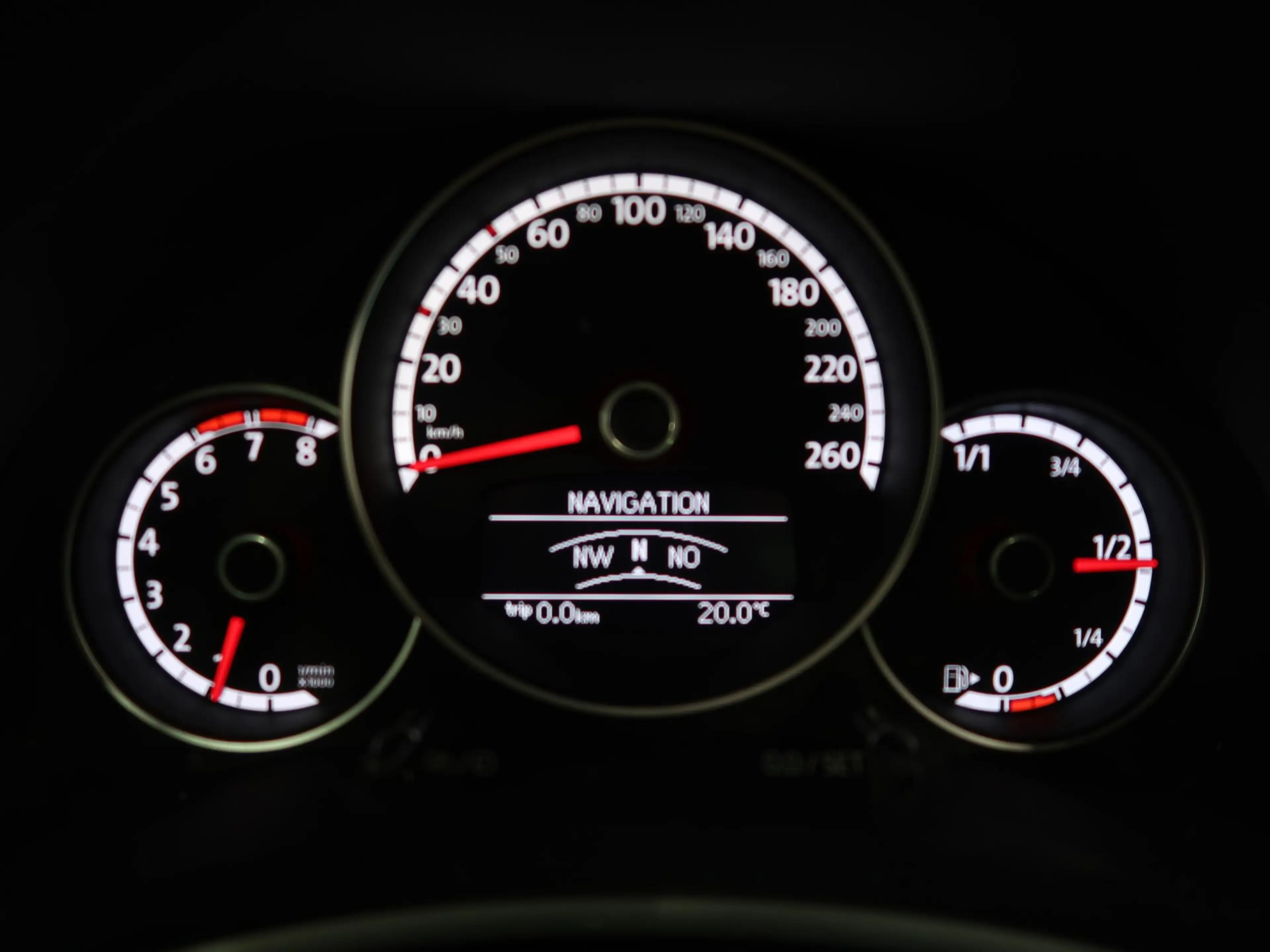 Volkswagen Beetle 1.2 TSI CUP Panoramadak Airco-ecc Navigatie 20 inc — photo 46