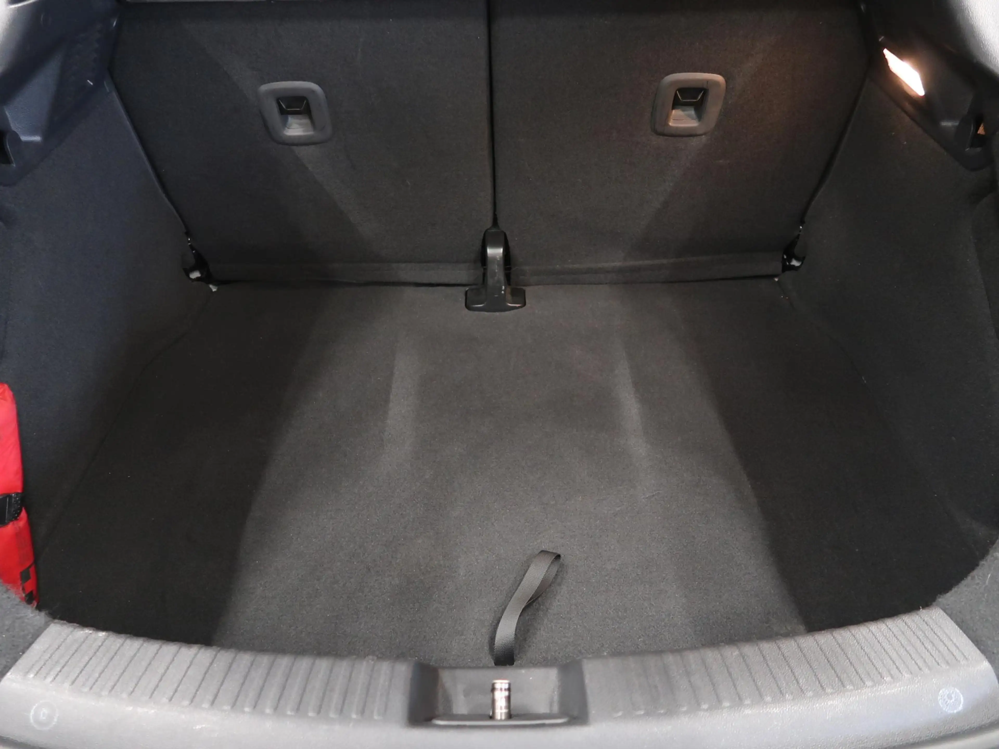 Volkswagen Beetle 1.2 TSI CUP Panoramadak Airco-ecc Navigatie 20 inc — photo 35