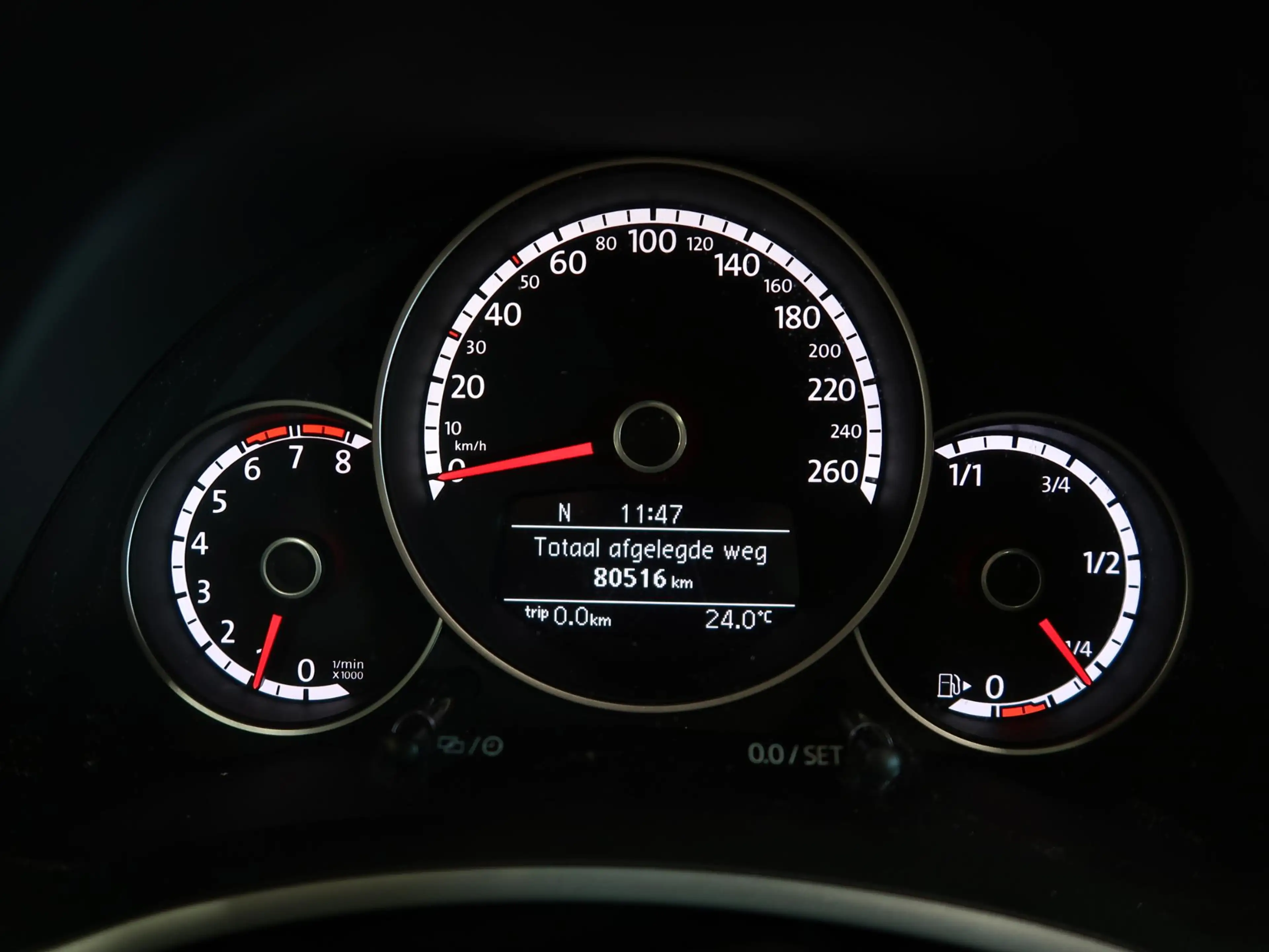 Volkswagen Beetle 1.2 TSI CUP Panoramadak Airco-ecc Navigatie 20 inc — photo 7