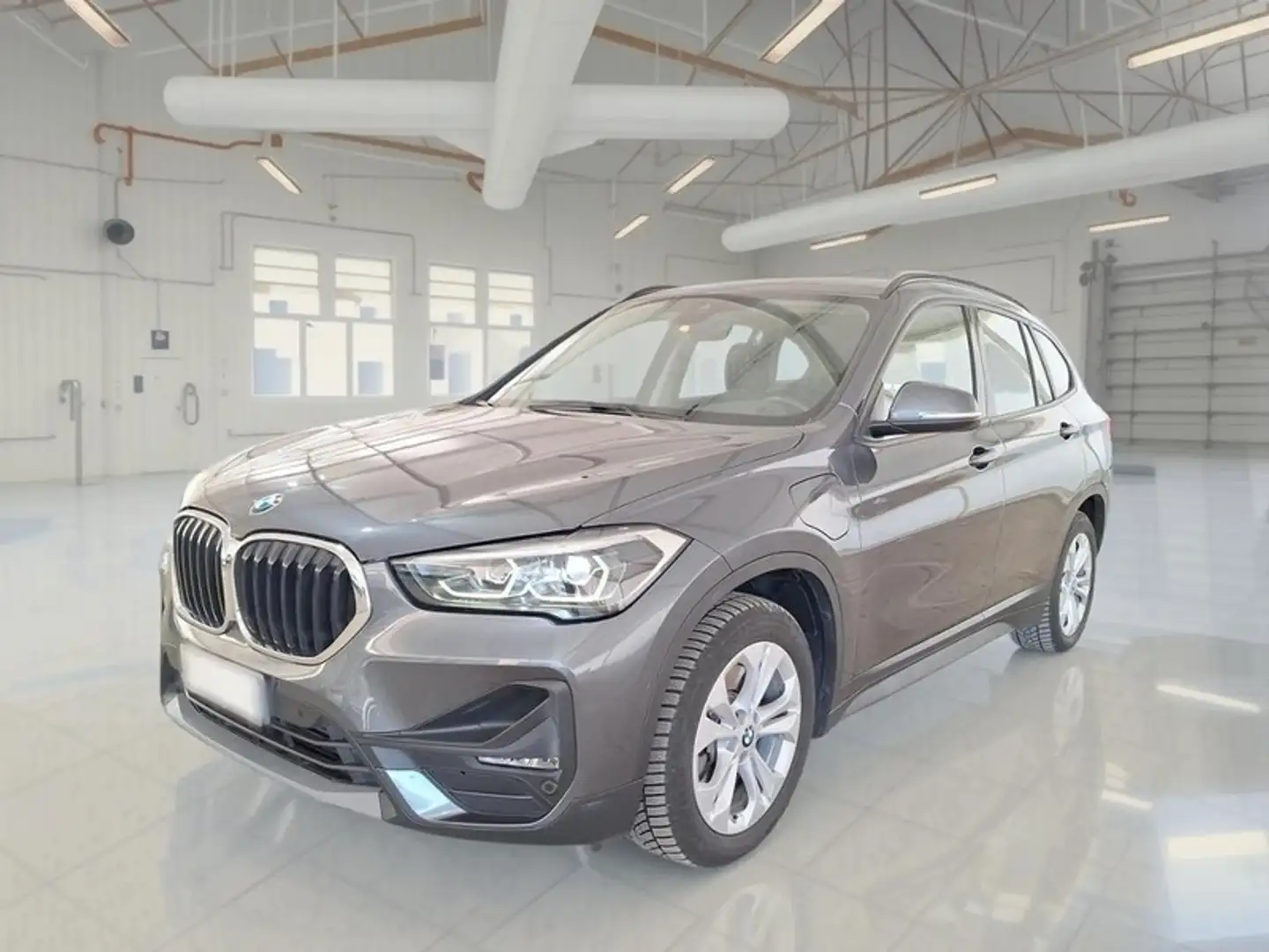 BMW X1 xDrive 25e Business Advantage automatico - 1
