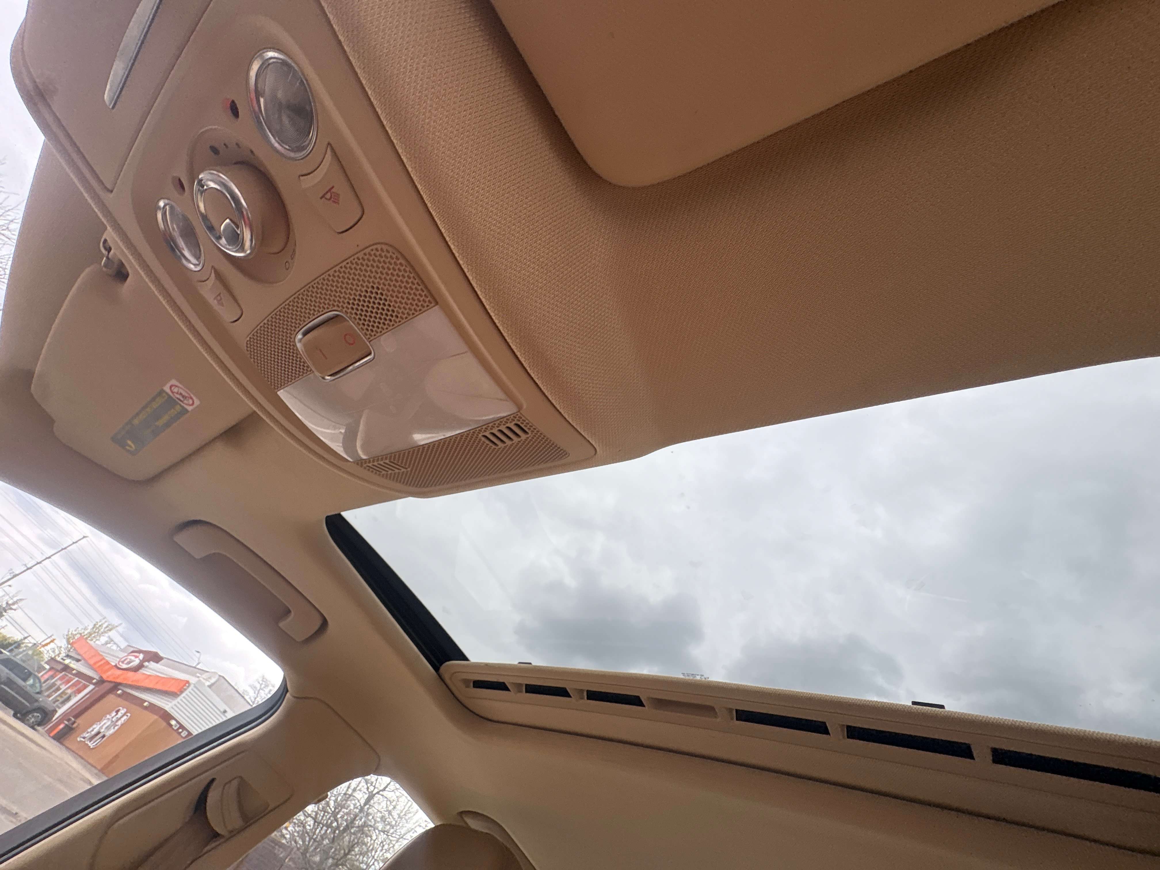 2014 Audi A4 Premium thumb 10