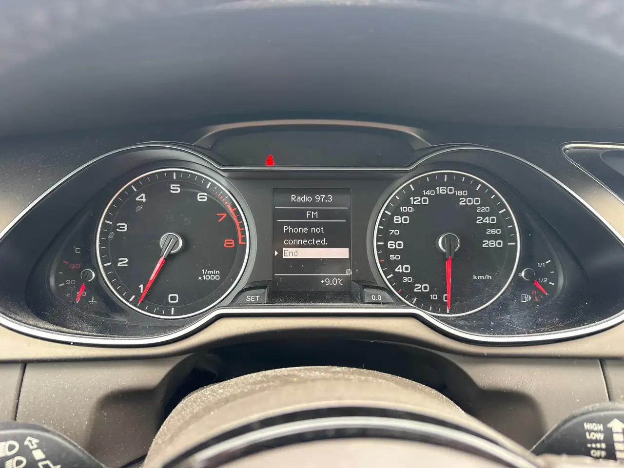 Audi A4 снимка Audi A4