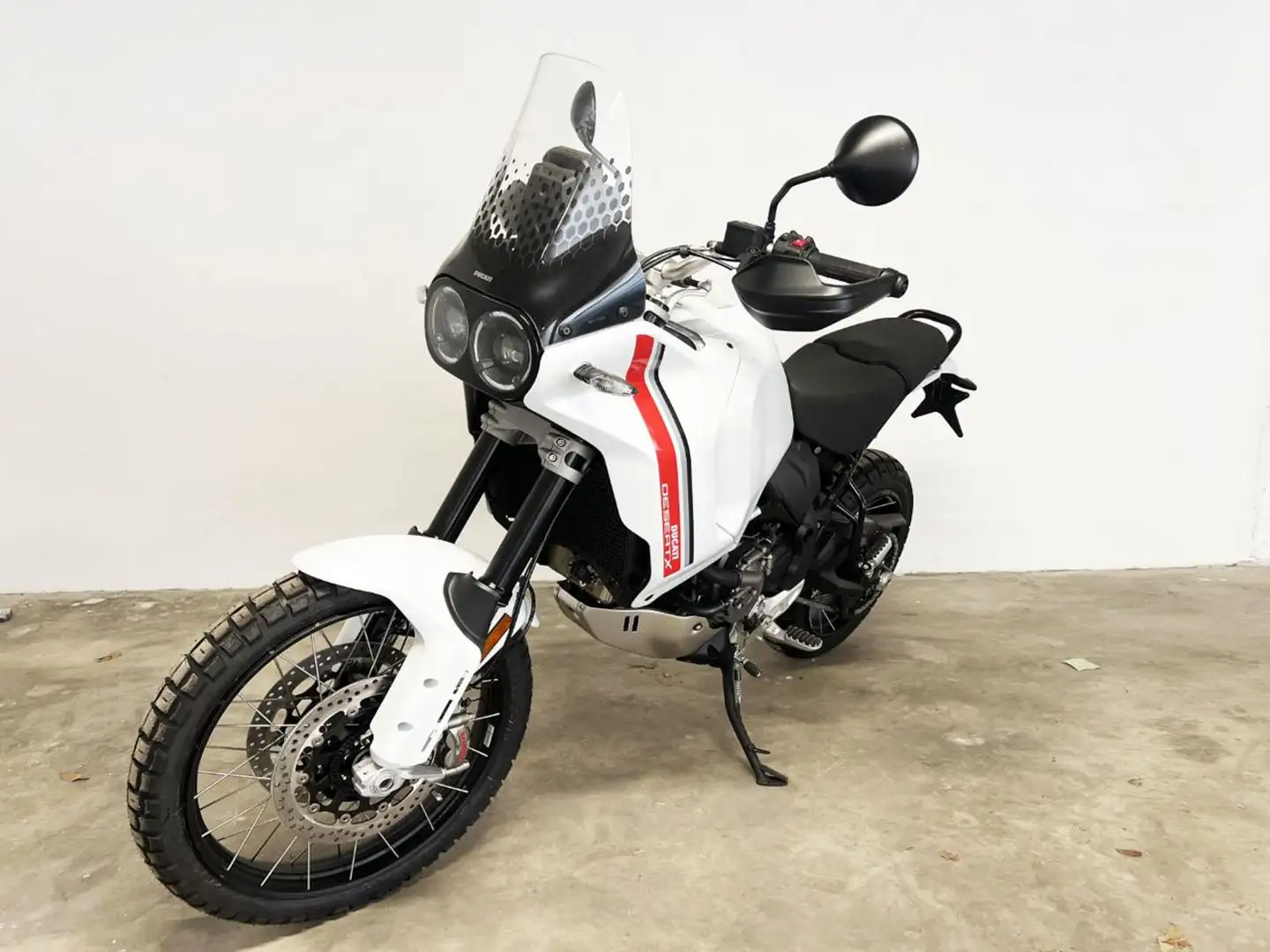 Ducati DesertX Bianco Bianco - 2