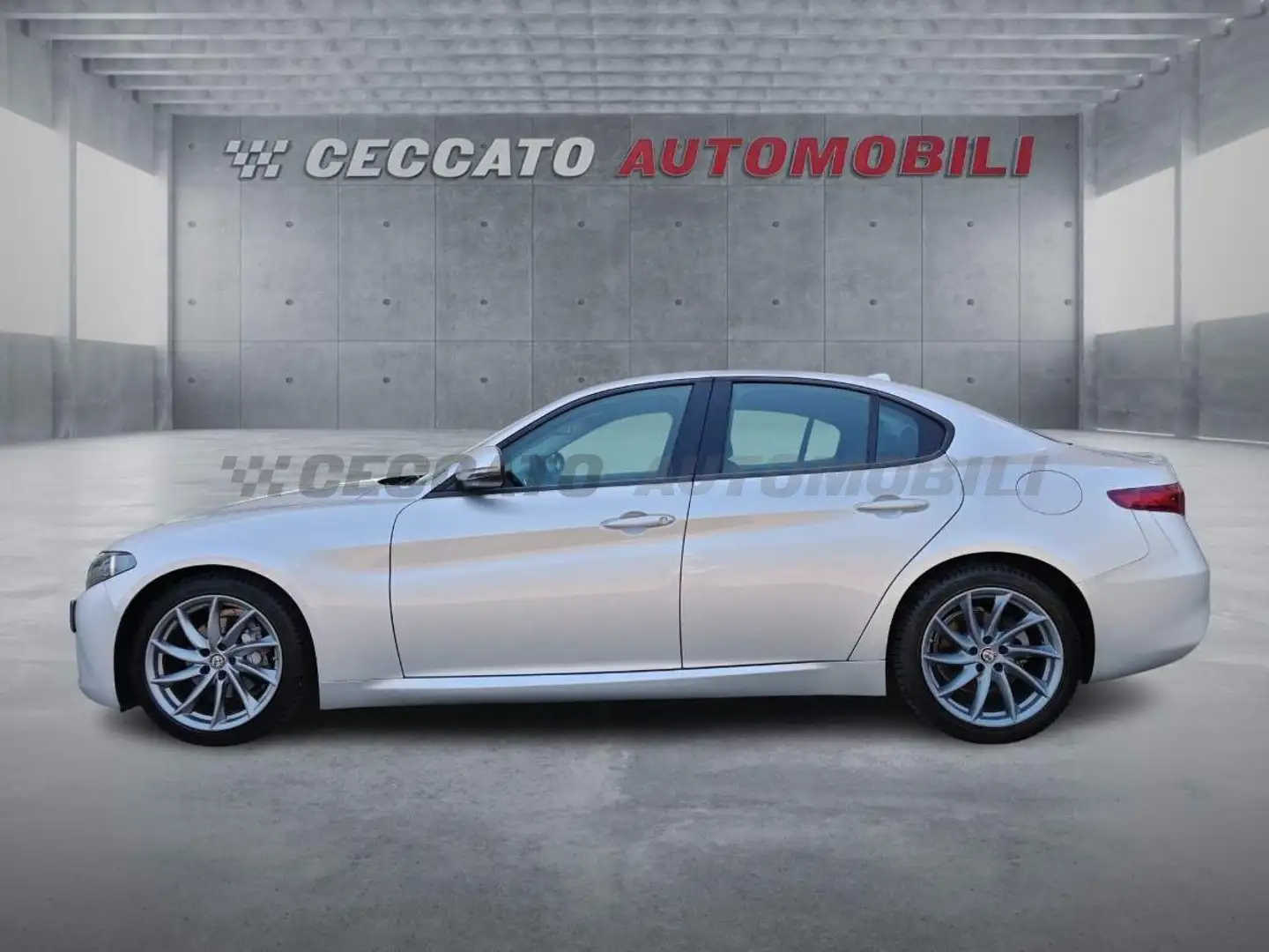Alfa Romeo Giulia Giulia 2.2 t Super 180cv auto Gris - 2