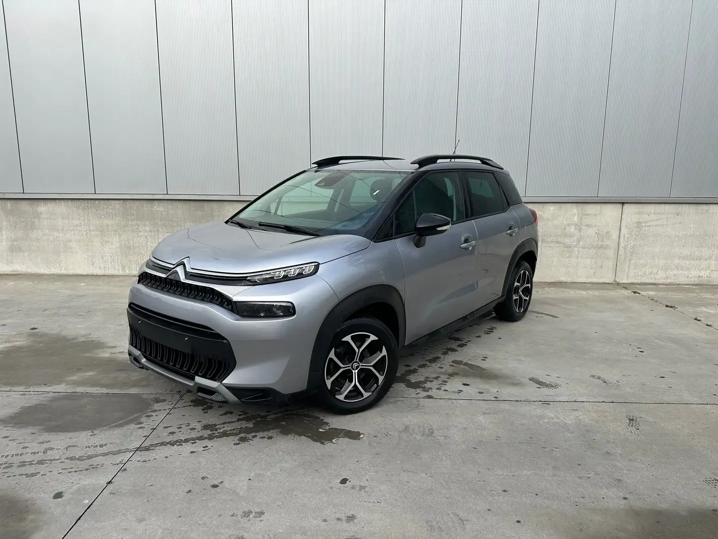Citroen C3 Aircross C3 Aircross 1.2 Turbo Shine S Gris - 1