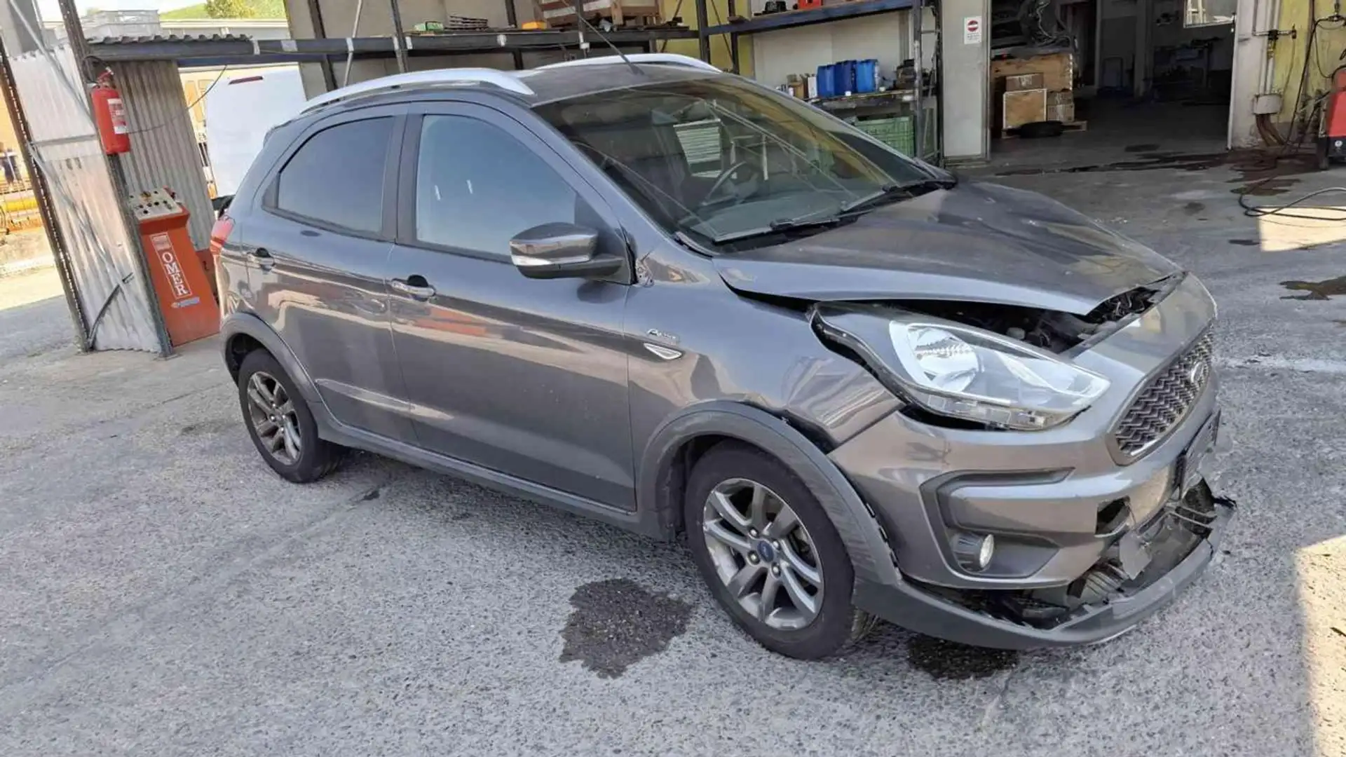 Ford Ka/Ka+ 1.2 BEN S.e.S. Active INCIDENTATA Gris - 1