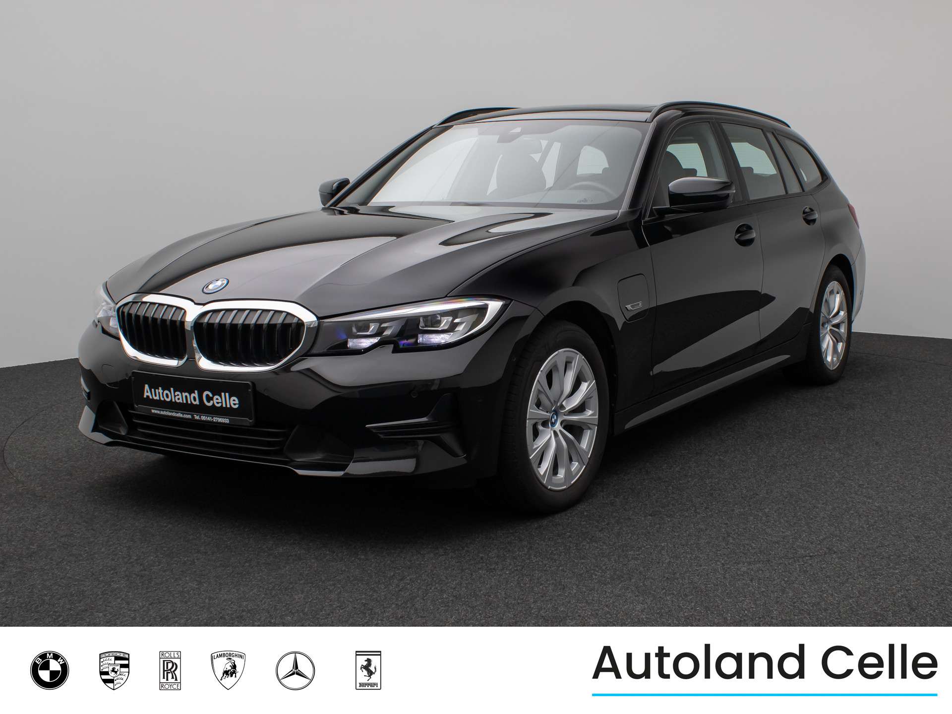 Second hand Bmw 3 Series 320