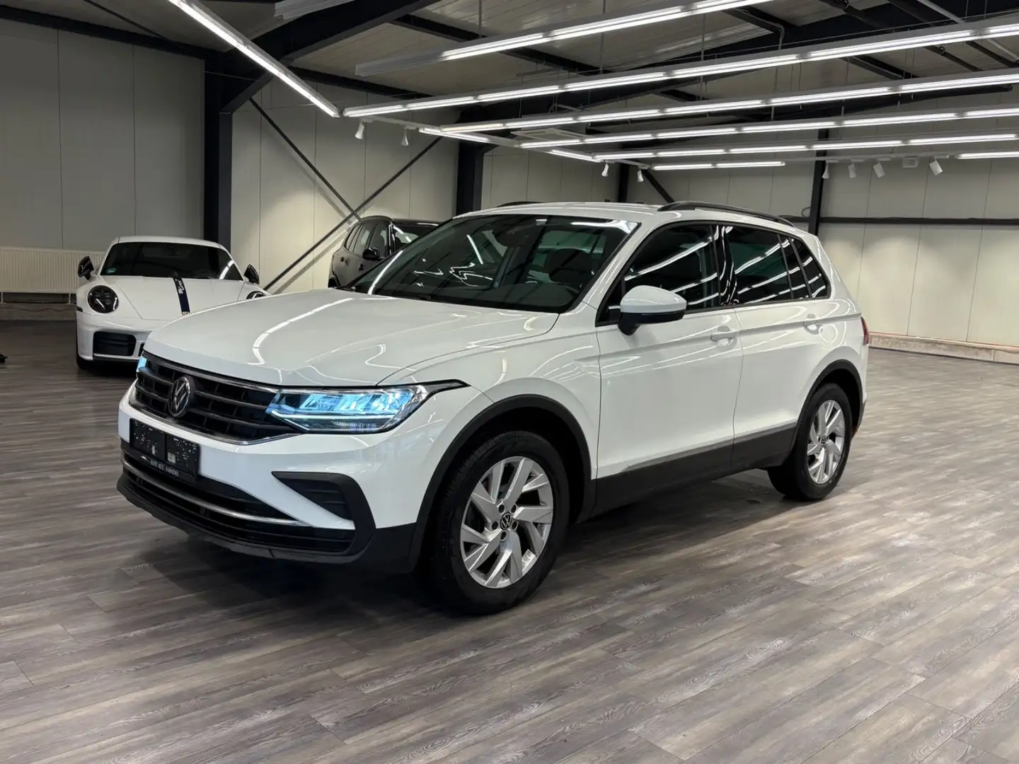 Volkswagen Tiguan Life 4Motion ACC Kamera Navi Lane Blanc - 1
