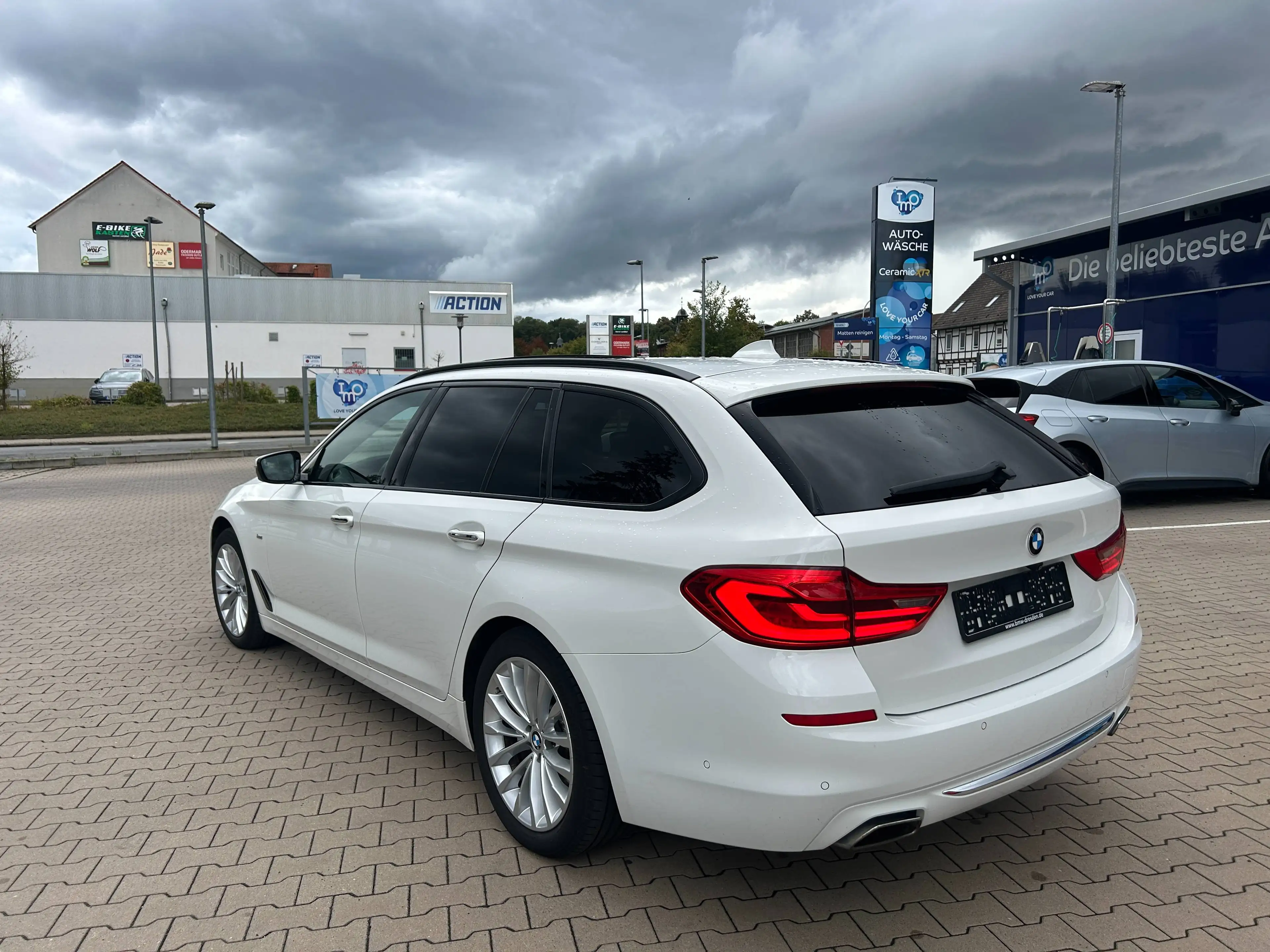 BMW 540 540 d xDrive Luxury Line *Purer Luxus!*Softclose*Massage*360*Pano*Lhz*Sthz*ACC*HeadUp — photo 7