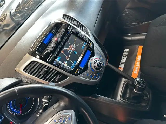 Hyundai Ix20 view 12