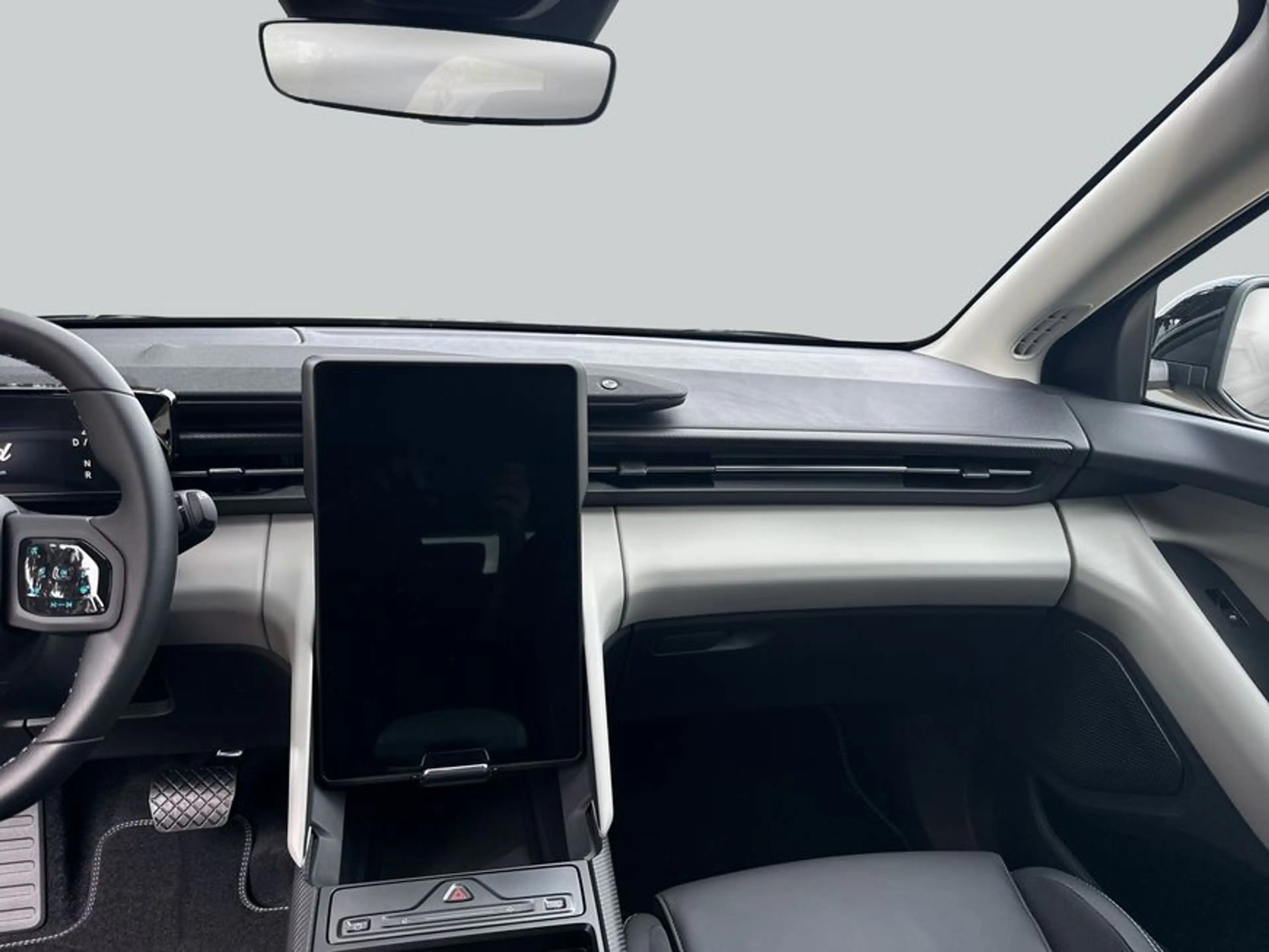 Ford Explorer Elektromotor mit Standard Range RWD 52kWh — photo 15