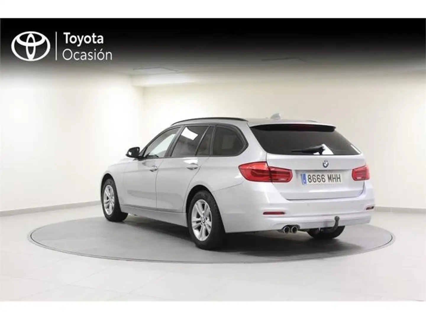 BMW 320 320dA - 2