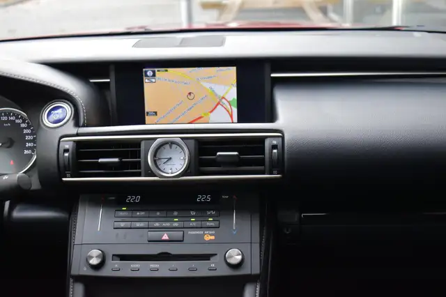 Lexus RC view 30