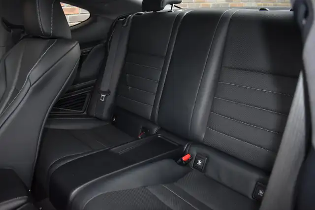 Lexus RC view 26