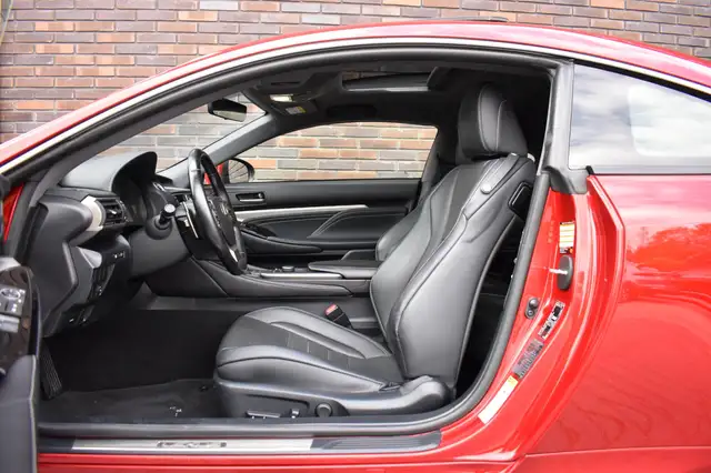 Lexus RC view 14