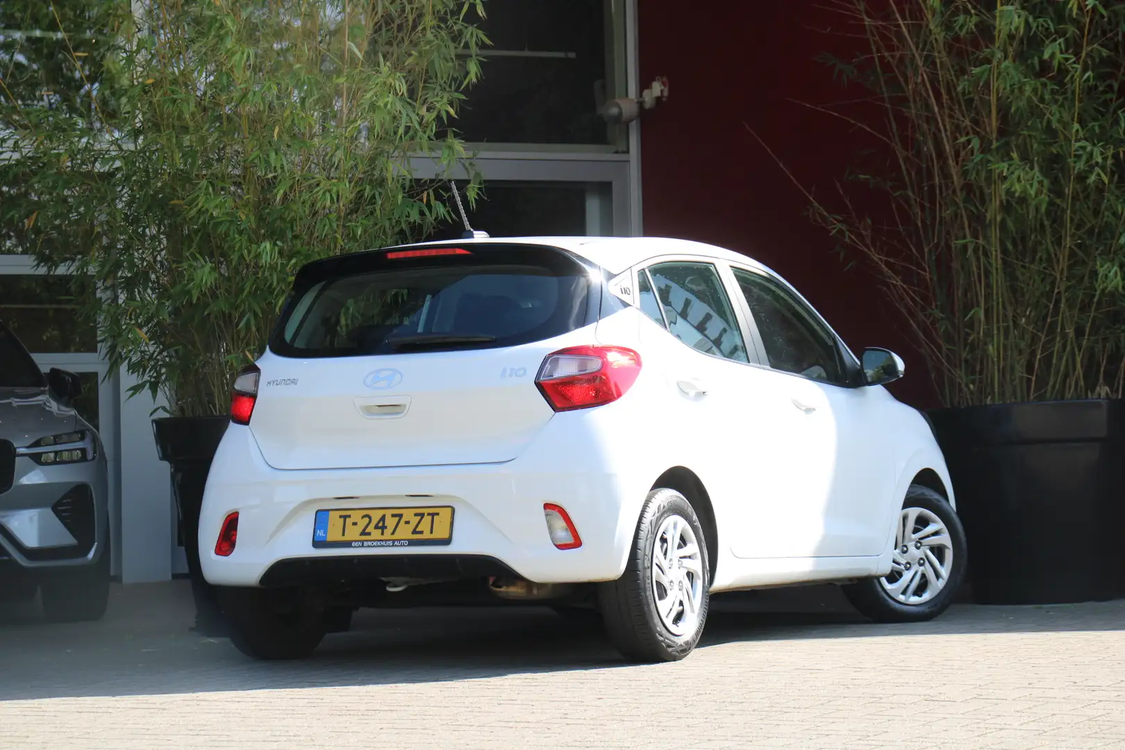 Hyundai i10 1.0 Comfort | Airco | Cruise | LED dagrijverlichti Blanc - 2