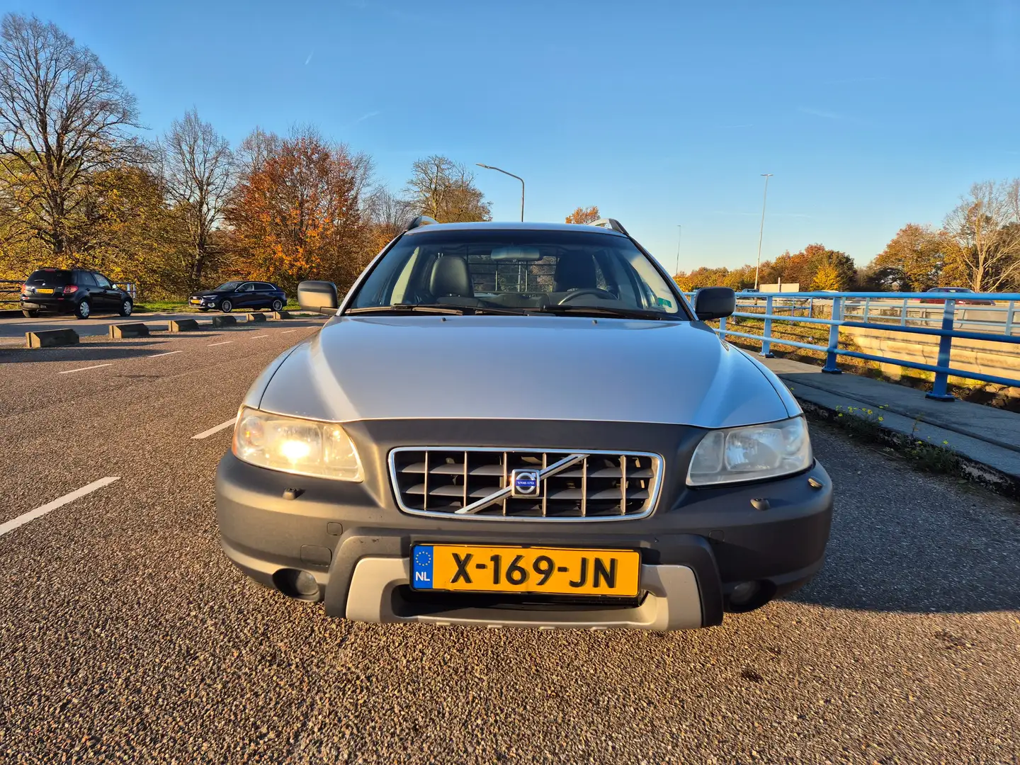 Volvo XC70 XC70 2.5 T Zilver - 1