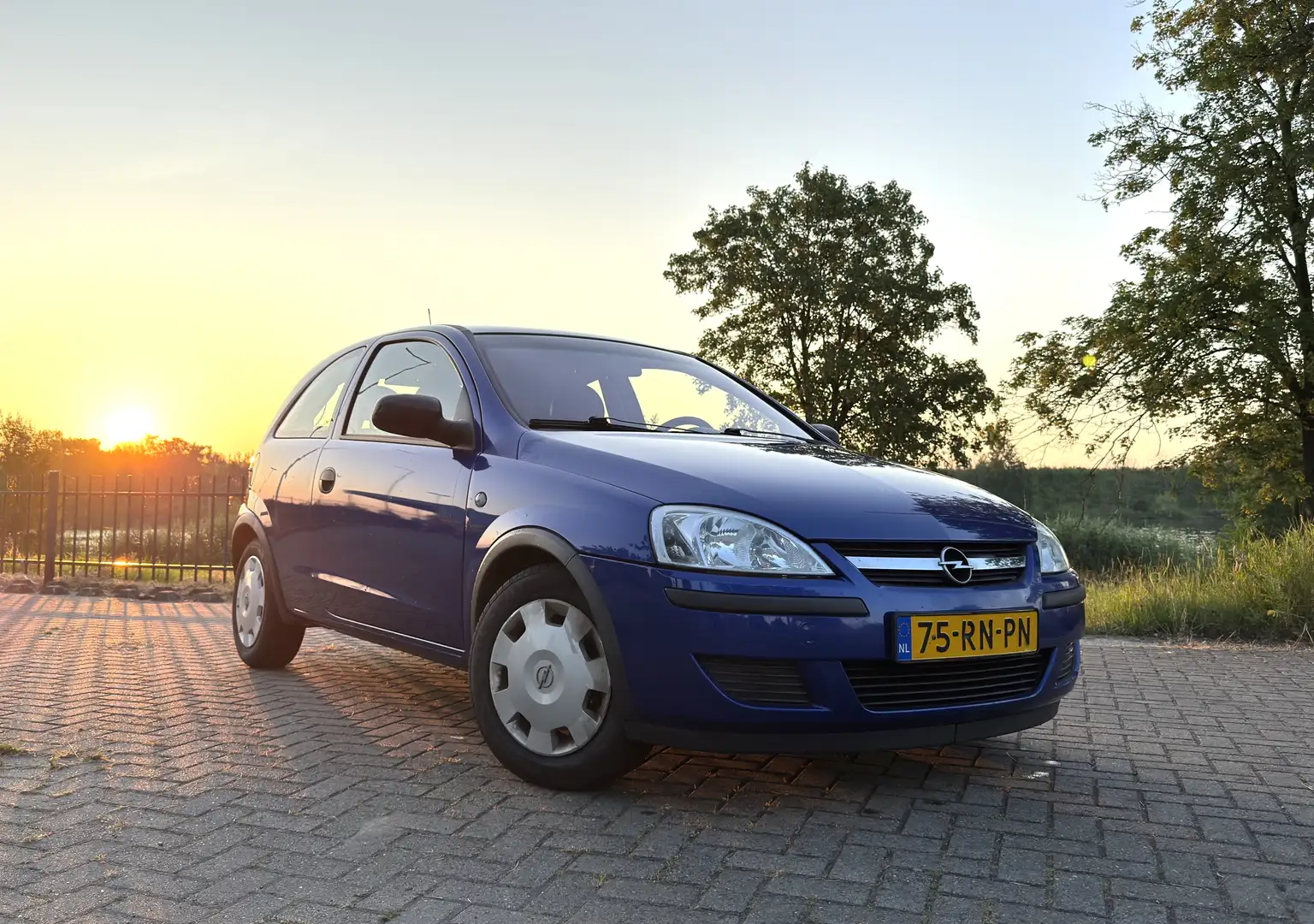 Opel Corsa 1.2 16V Twinport Blauw / Airco / CC / Nieuwe APK! Blauw - 2