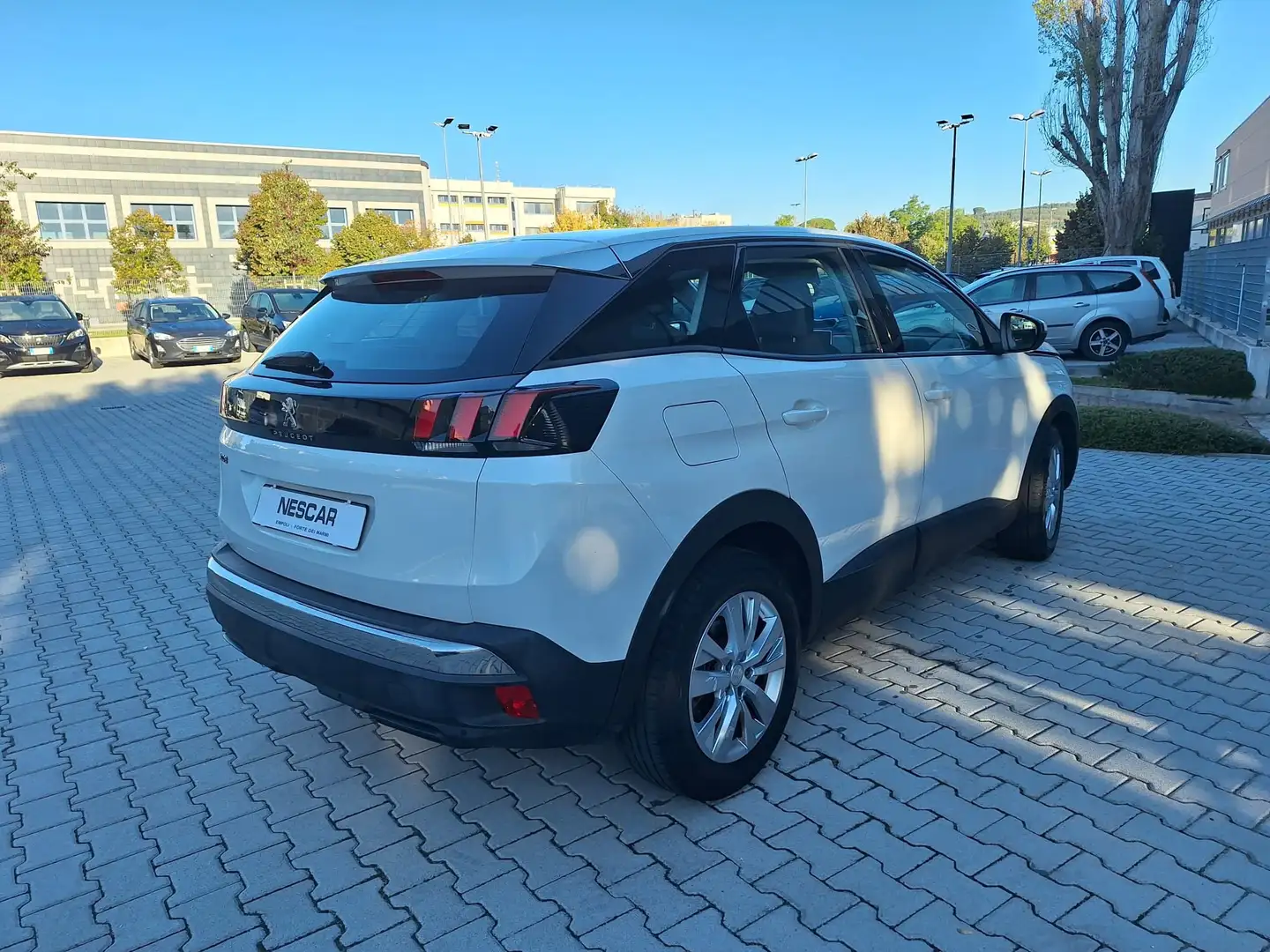 Peugeot 3008 3008 1.5 hdi Business IVA ESPOSTA X NEOPATENTATI Blanc - 2
