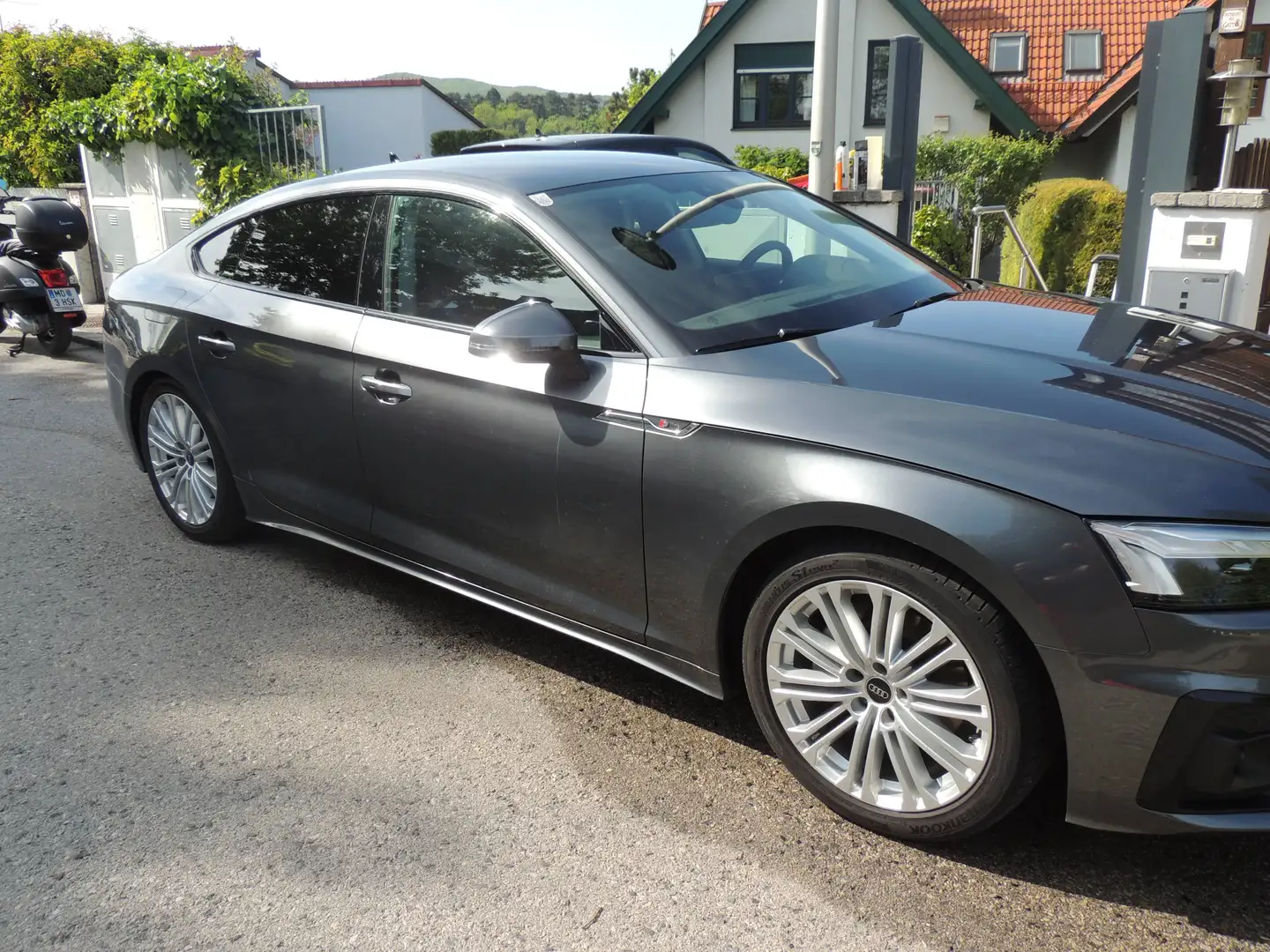 Audi A5 A5 Sportback 40 TFSI quattro S-line S-tronic S-line mit Werksgarantie! Grau - 2