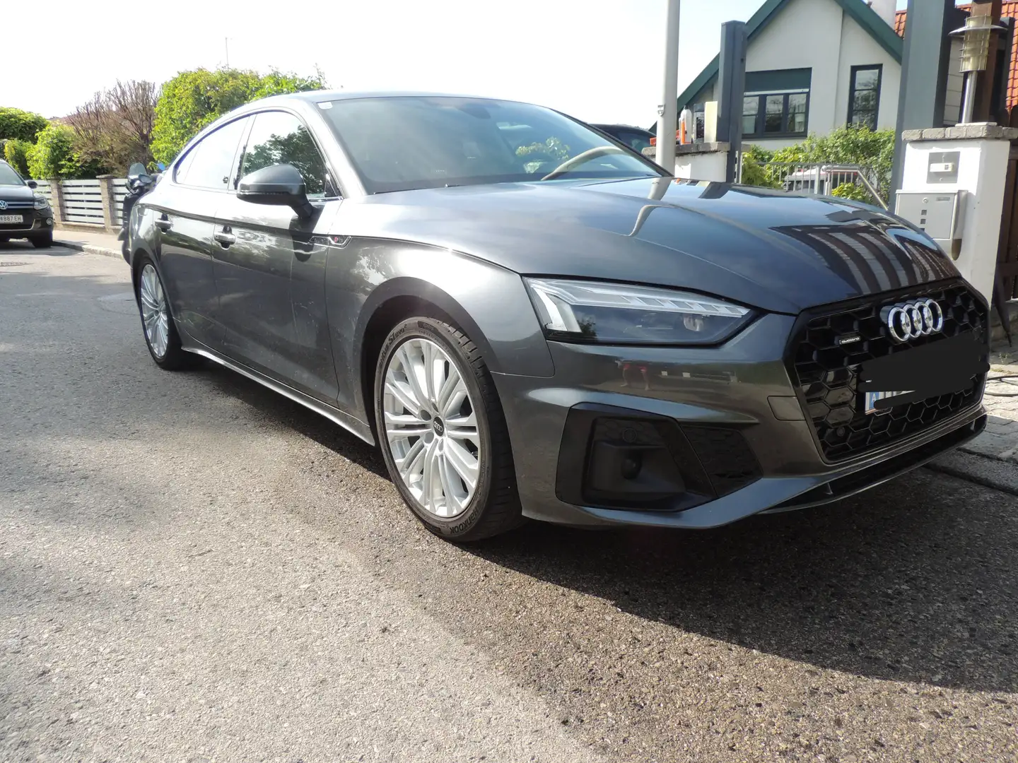 Audi A5 A5 Sportback 40 TFSI quattro S-line S-tronic S-line mit Werksgarantie! Grau - 1